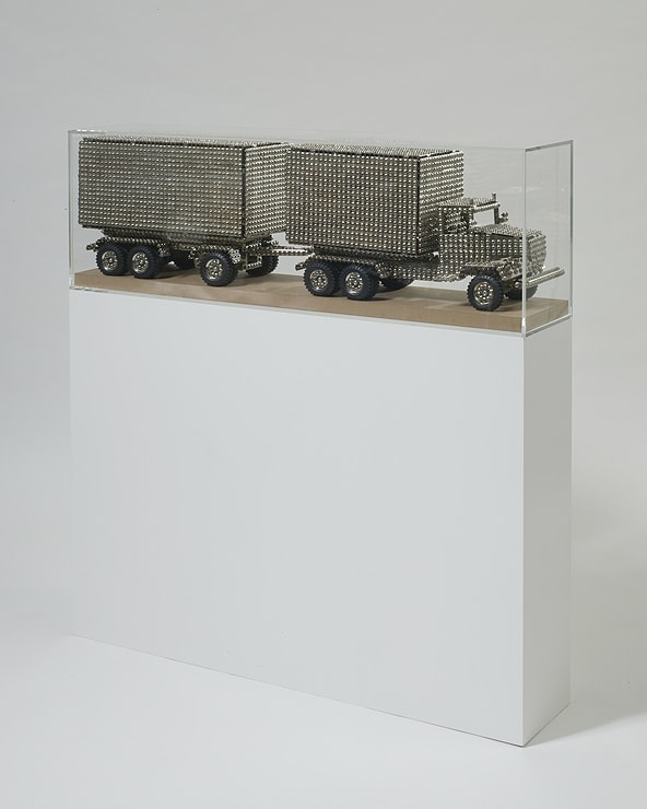 Skulpturen aus dem Jahr 2003